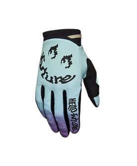 180 HELLO FUTURE GLOVE [LT BLU]